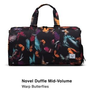 Mid volume duffle in warp butterflies print
